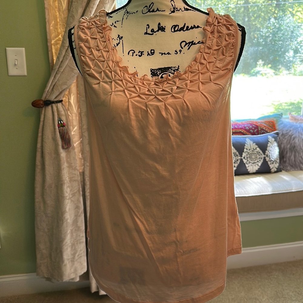 Anthropologie light weight top